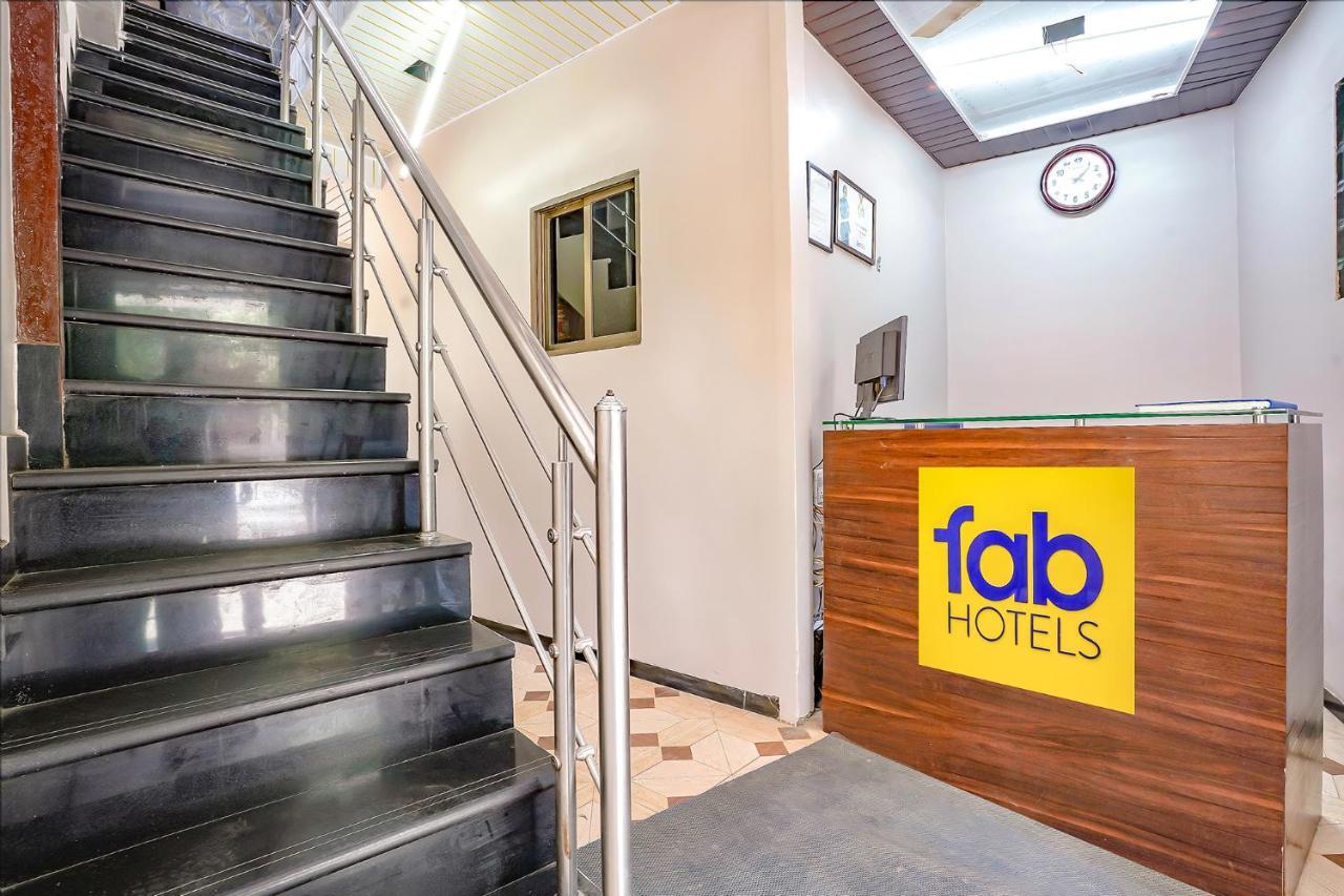 Fabexpress Comfort Stay - Nr Mumbai International Airport Екстер'єр фото