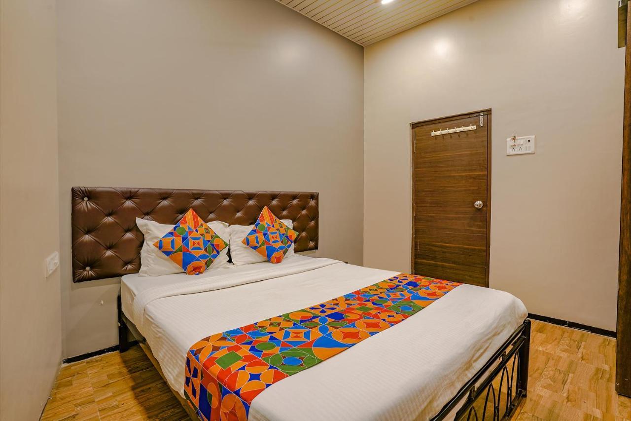 Fabexpress Comfort Stay - Nr Mumbai International Airport Екстер'єр фото