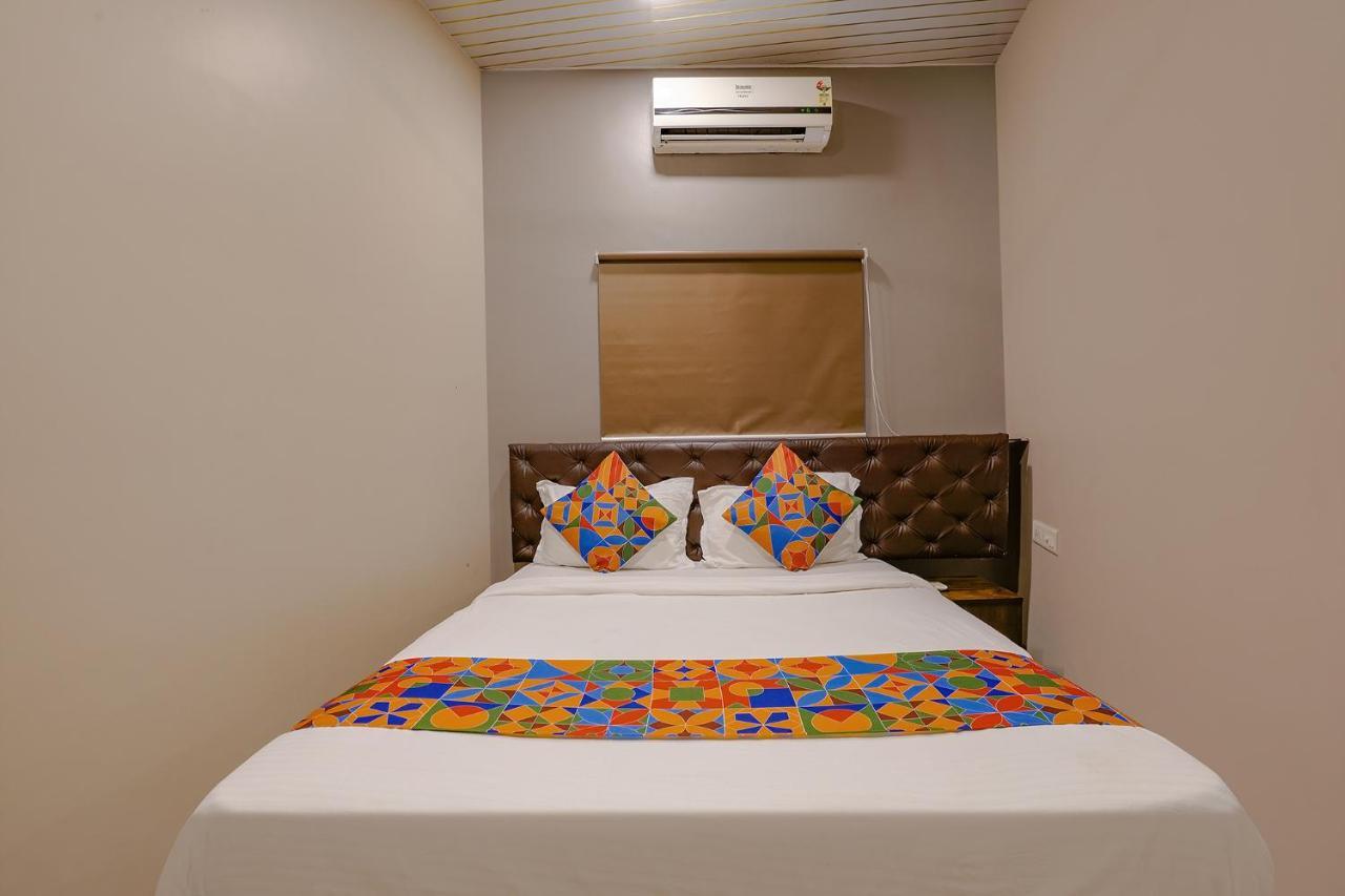 Fabexpress Comfort Stay - Nr Mumbai International Airport Екстер'єр фото